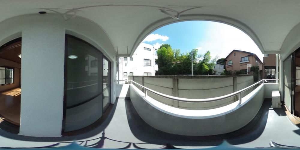 �o���R�j�[