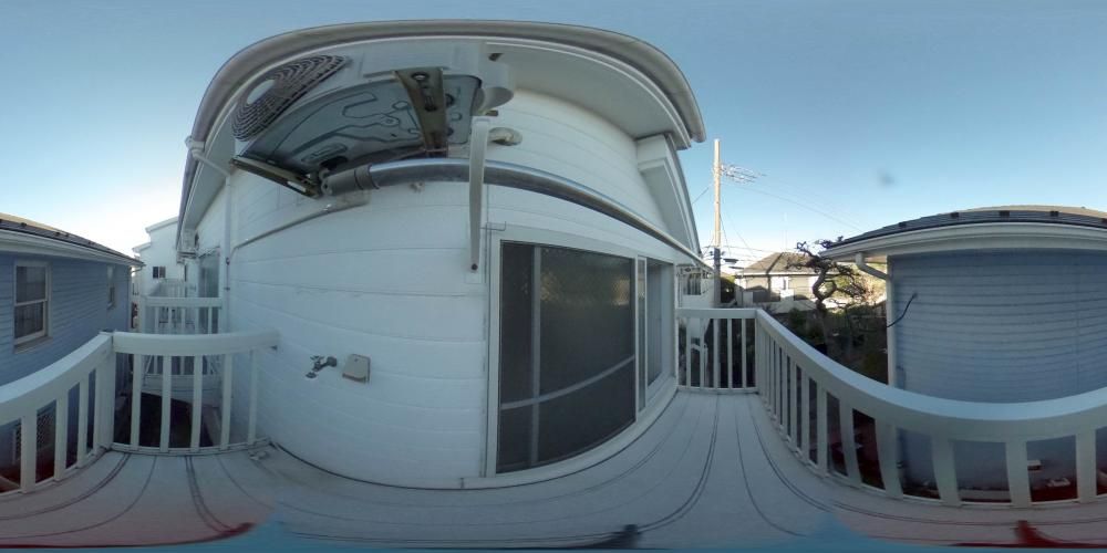 �o���R�j�[