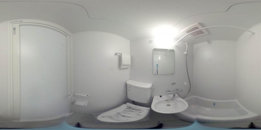 �o�X���[��